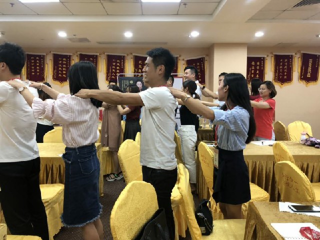 商業(yè)口才與實(shí)戰(zhàn)訓(xùn)練