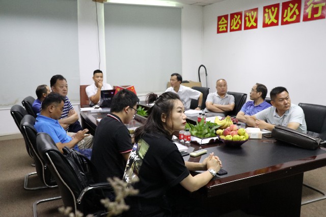 湖北省黃梅縣李縣長(zhǎng)蒞臨公司考察調(diào)研